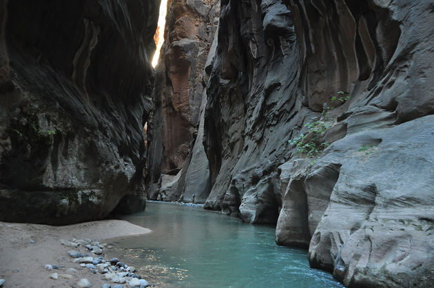 En deze gaat voornamelijk door de Virgin River. Natte voeten zijn onvermijdelijk!