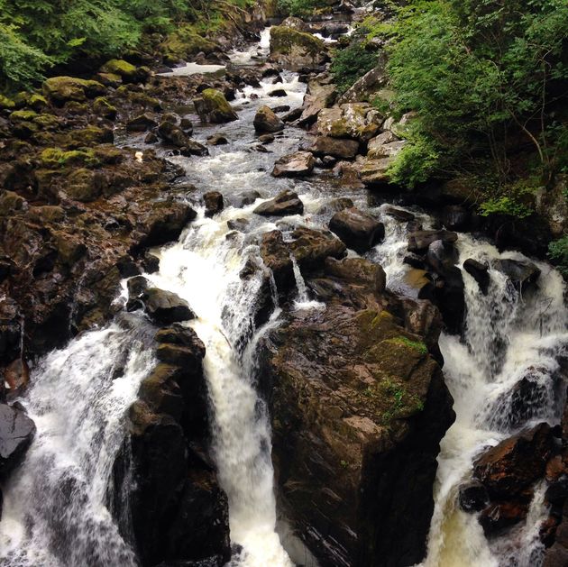 In de lowlands van Schotland: prachtige watervallen in de ruige natuur
