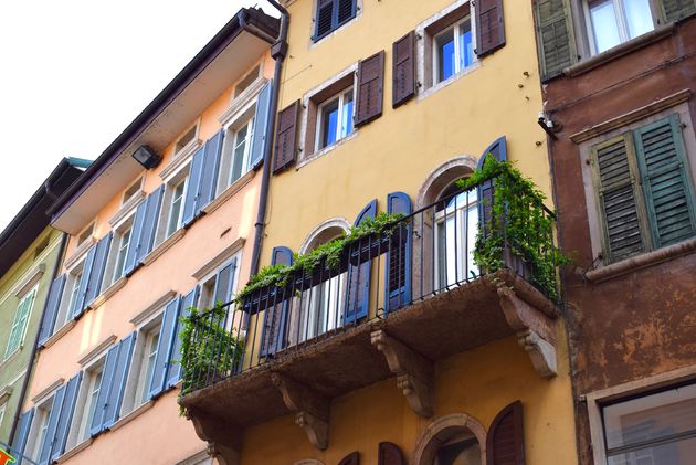 Gekleurde huizen in Trento