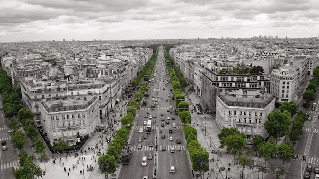De Champs-Elys\u00e9es van boven bekeken
