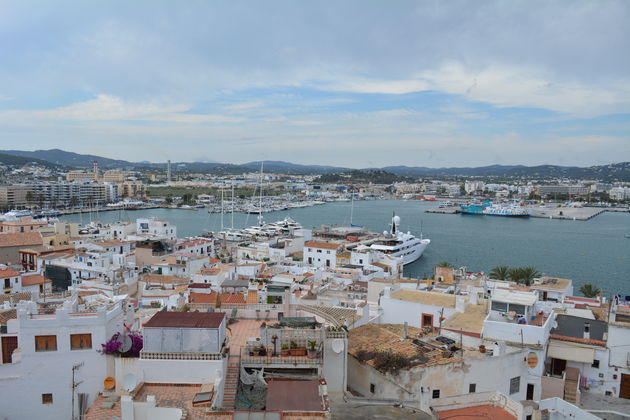 Uitzicht vanuit Dalt Vila in Ibiza Stad