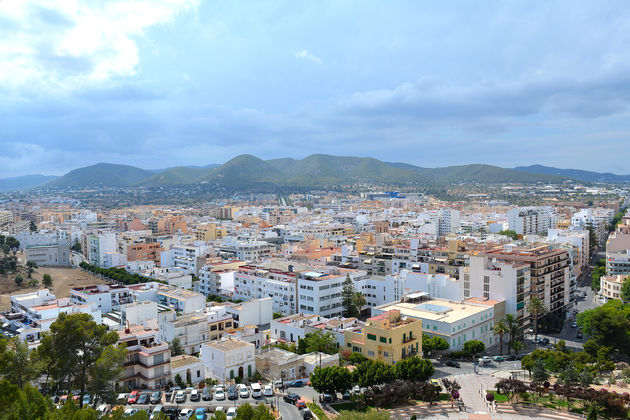 Tadaaaa: Ibiza Stad van bovenaf