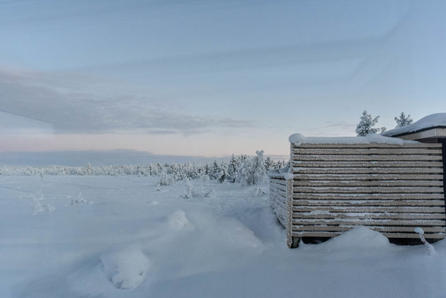 Het uitzicht vanuit een aurora suite in de ochtend