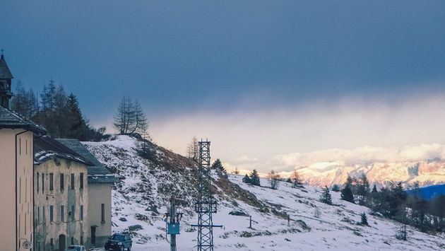 De ondergaande zon maakt de Italiaanse Alpen nog mooier