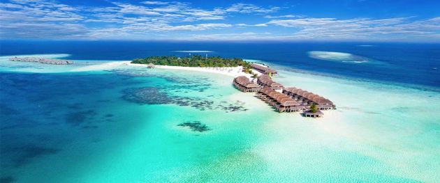Eindeloos snorkelen op de Malediven \u00a9 moofushi - Adobe Stock