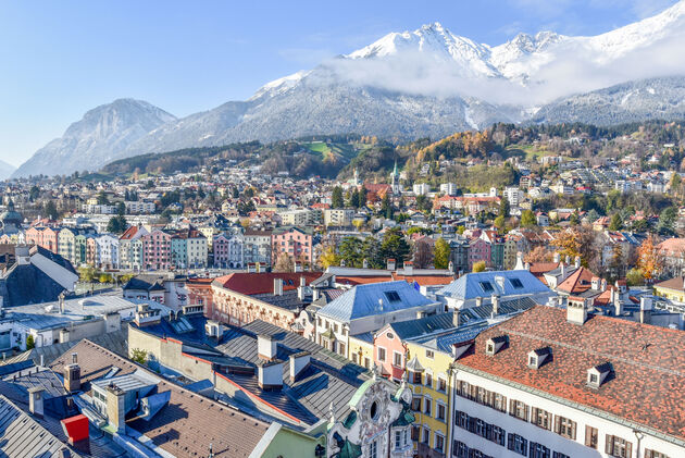 Innsbruck in Oostenrijk is de perfecte combinatie van stad \u00e9n bergen