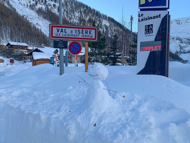 Een sneeuwpop op 1.880 meter hoogte