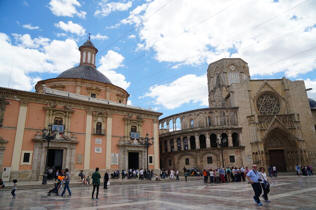 Plaza de Virgin