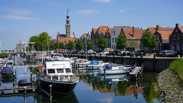 De haven van Veere aan het Veerse meer