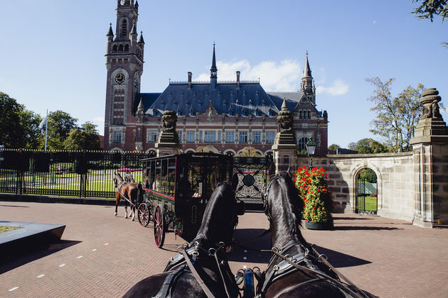 In stijl op weg naar het Vredespaleis