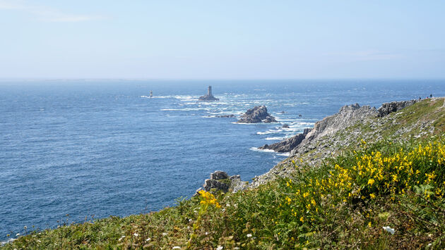 Phare La Vieille, diep in de zee in een adembenend landschap