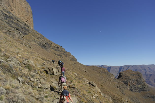 We wandelen naar de Sentinal Peak op 3.165 meter hoogte