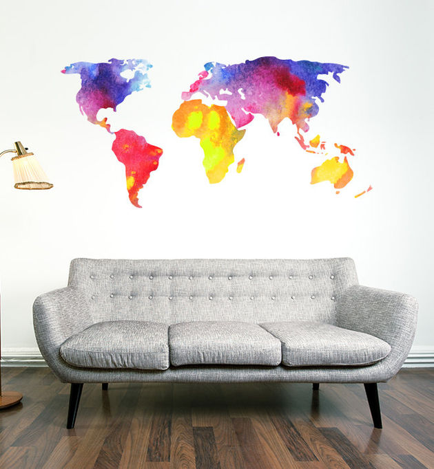 De perfecte decoratie voor op de muur van een traveler: de wereldkaart in hele coole kleuren!
