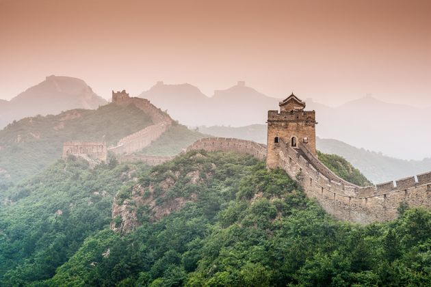 De Chinese Muur in China \u00a9SeanPavonePhoto - Adobe Stock