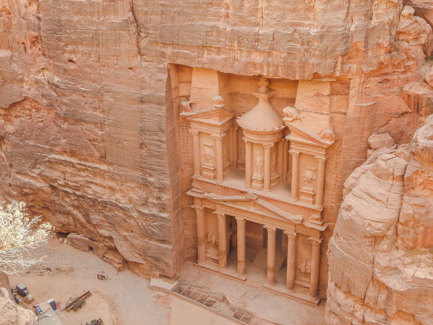 De Rotswoningen van Petra in Jordani\u00eb
