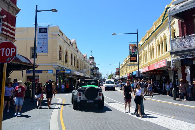 Boetiekjes en koffiebarretjes vind je in het hippe Fremantle