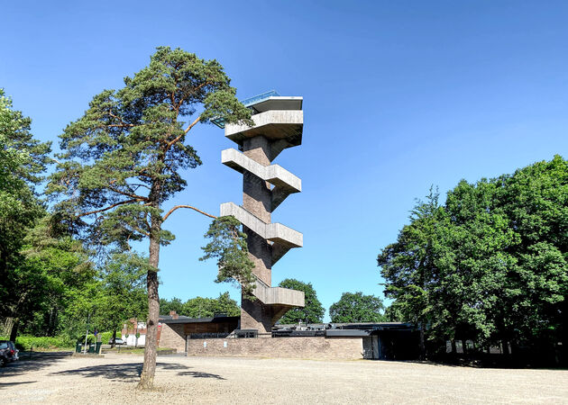 De Wilhelminatoren op het drielandenpunt in Vaals