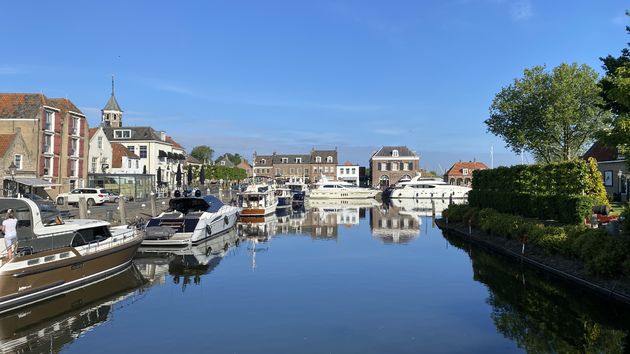 Willemstad in de vroege ochtendzon