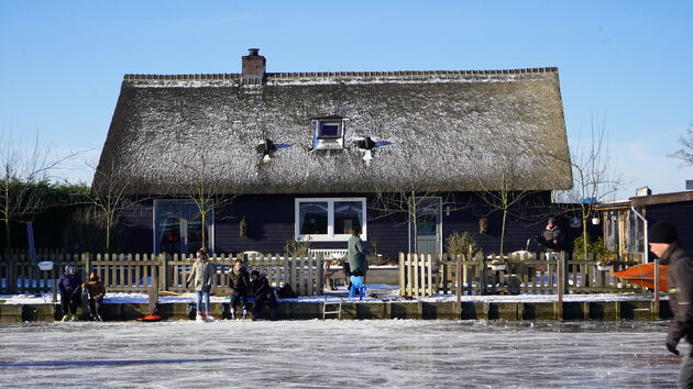 Het eerste huis aan Kinderdijk, tevens de startplaats voor veel schaatsliefhebber