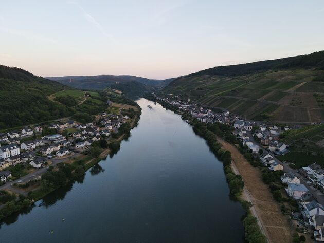 <em>Het romantische stadje Zell ligt direct aan de Moezel.<\/em>